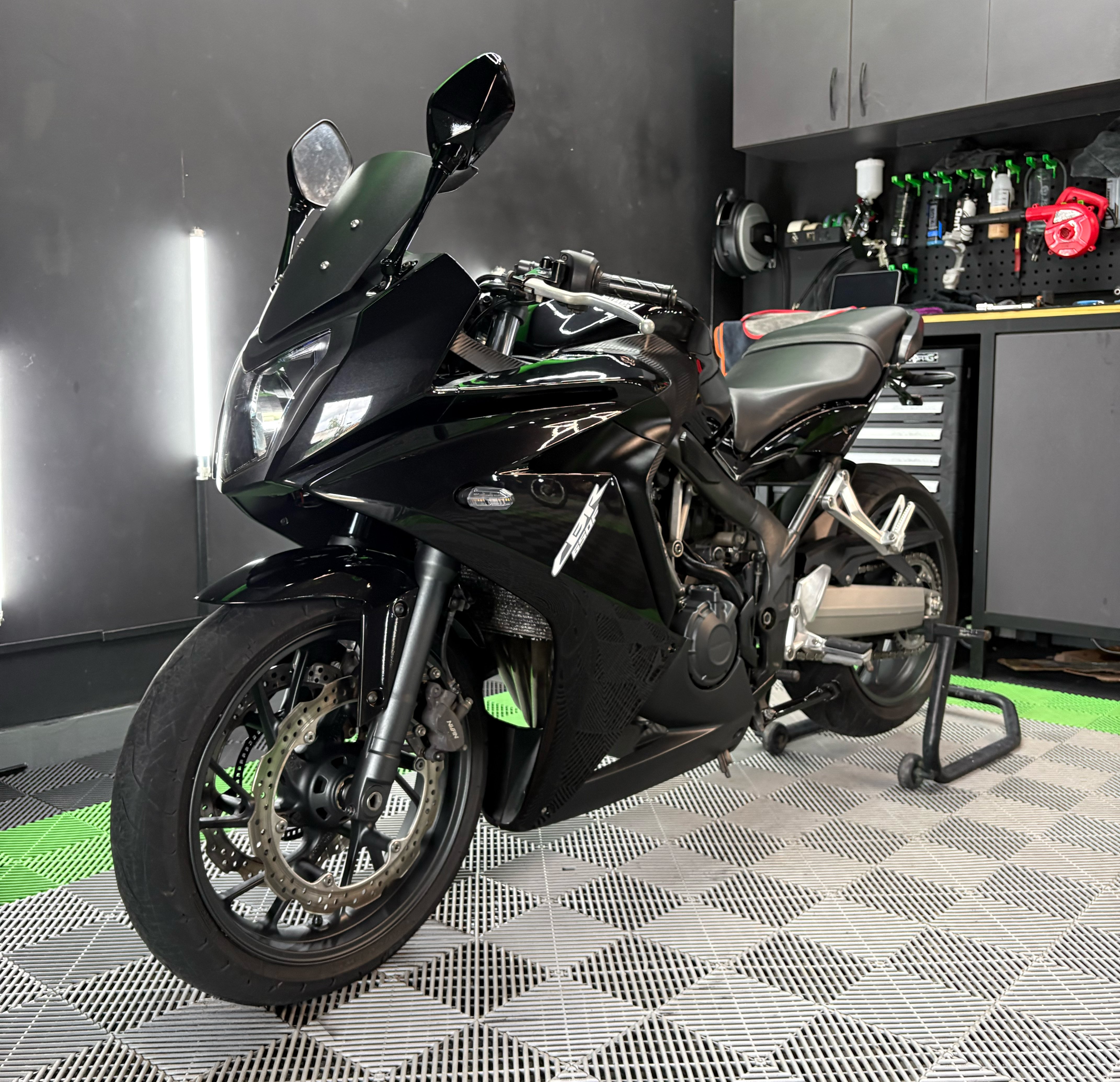 Moto Esportiva - Avix Detail